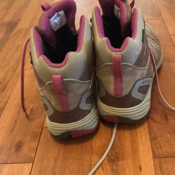 Merrell Hiking Boots - Picture 3 of 4